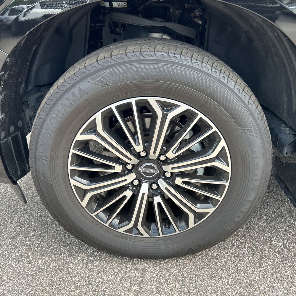 2025 Nissan Armada Platinum