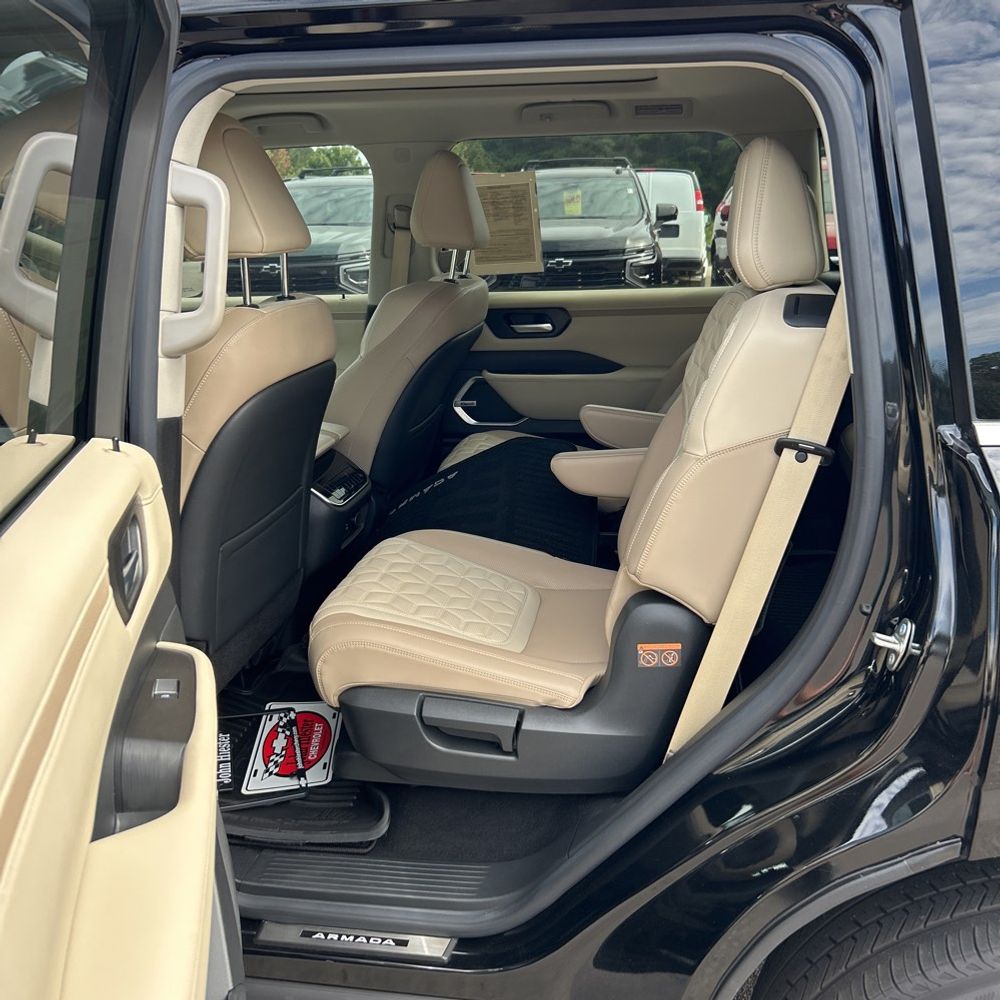 2025 Nissan Armada Platinum