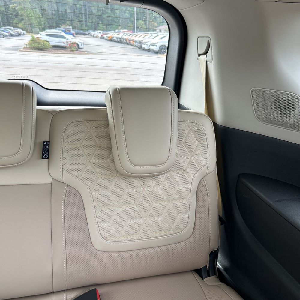2025 Nissan Armada Platinum