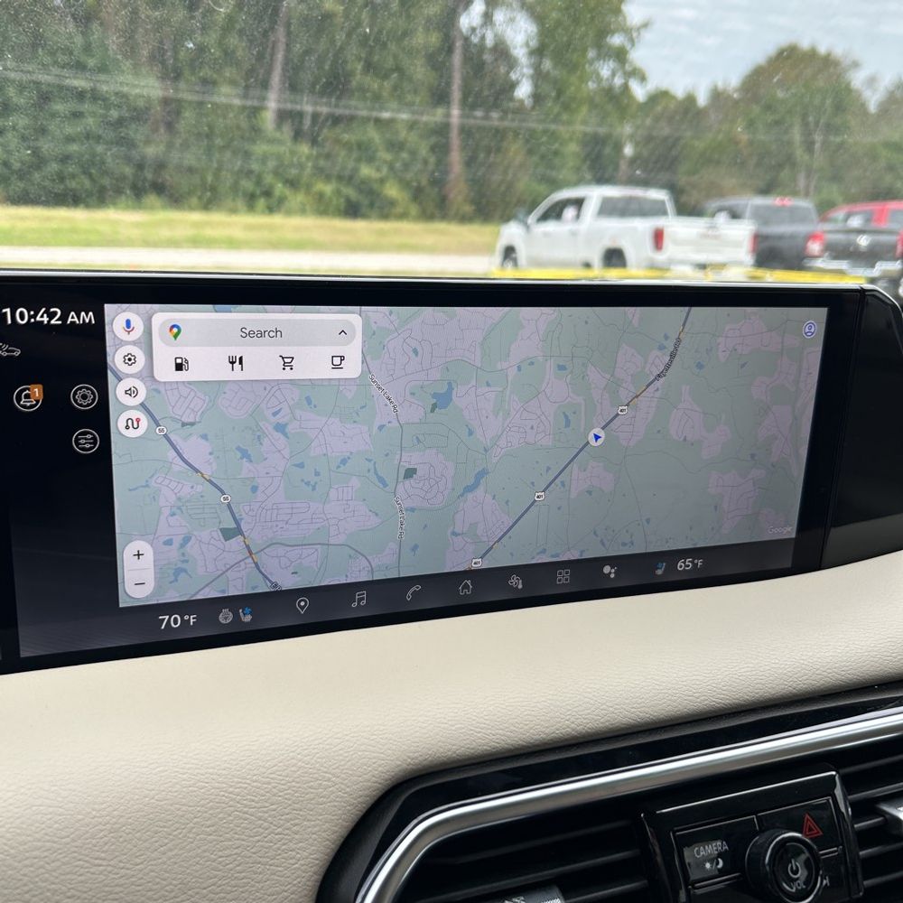 2025 Nissan Armada Platinum