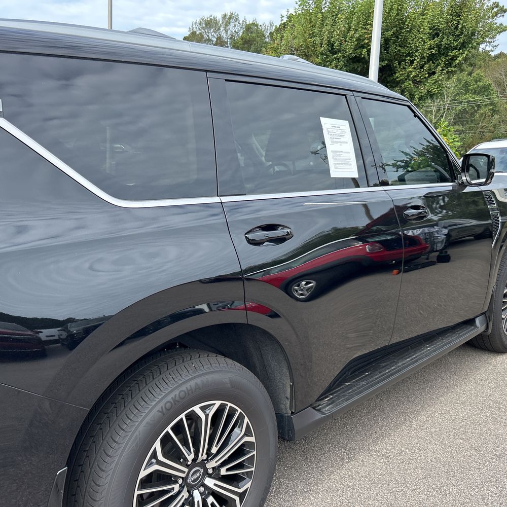 2025 Nissan Armada Platinum