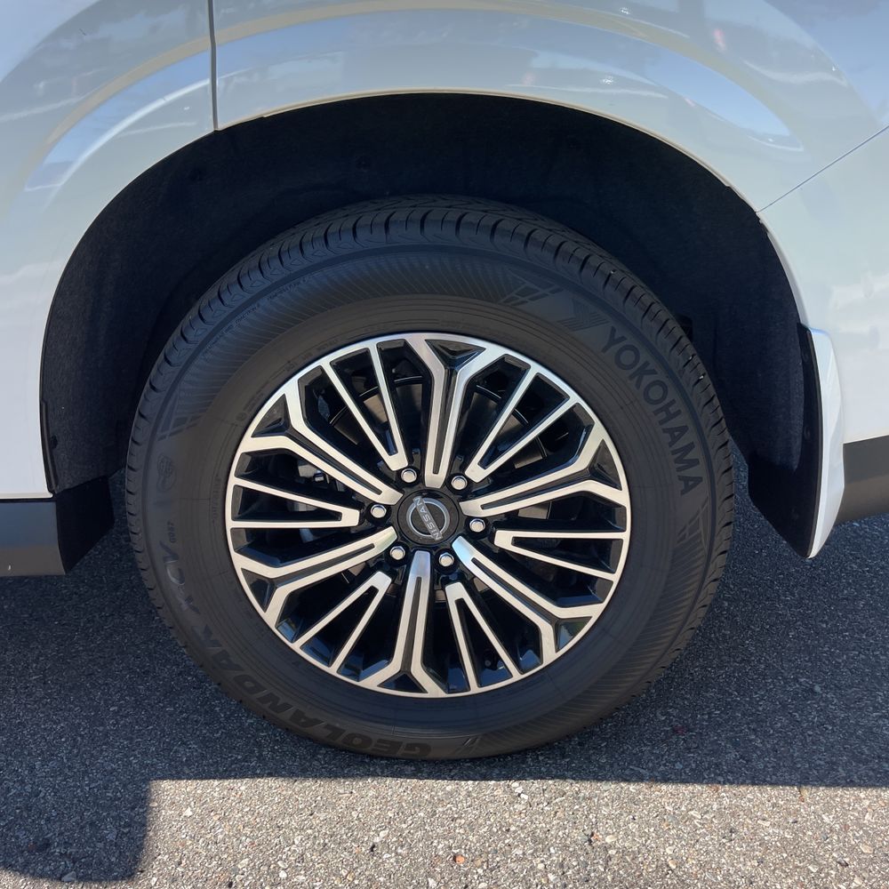 2025 Nissan Armada Platinum