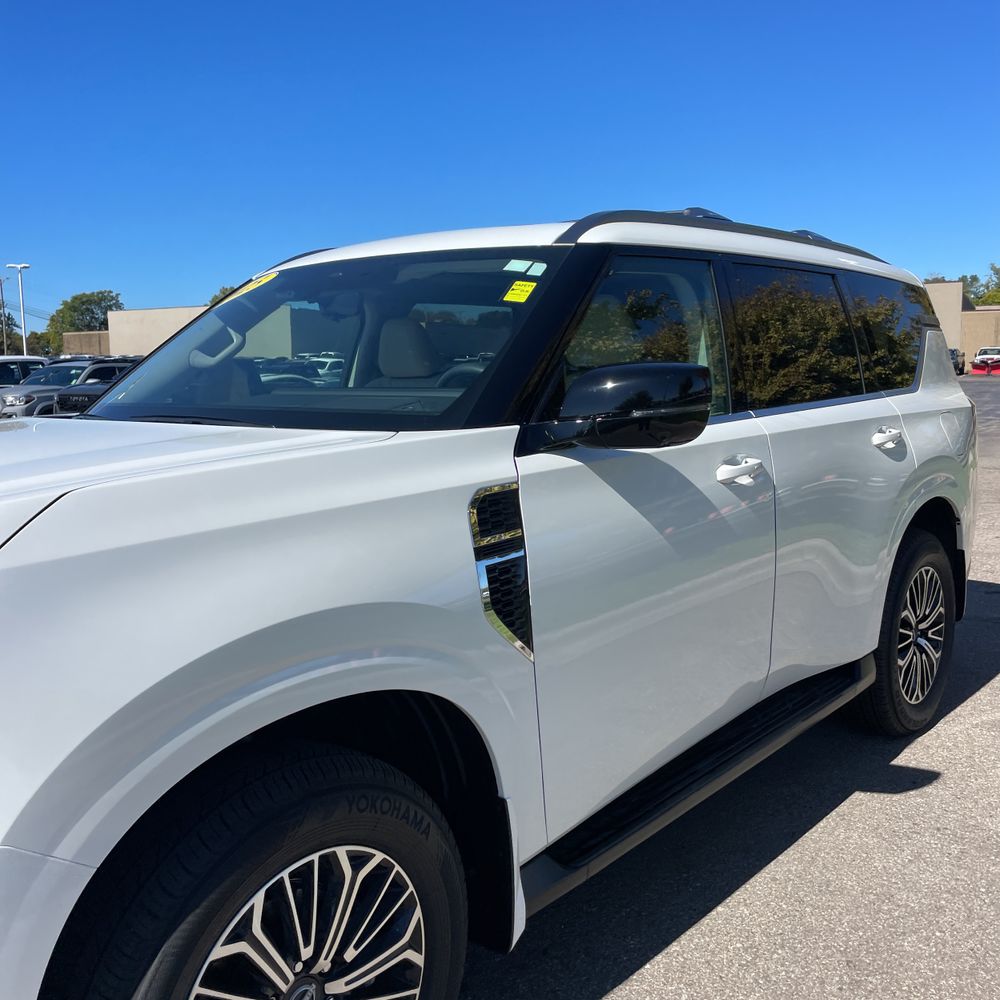2025 Nissan Armada Platinum