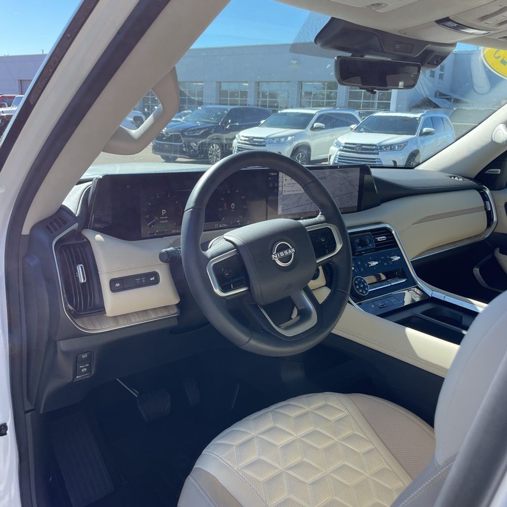 2025 Nissan Armada Platinum