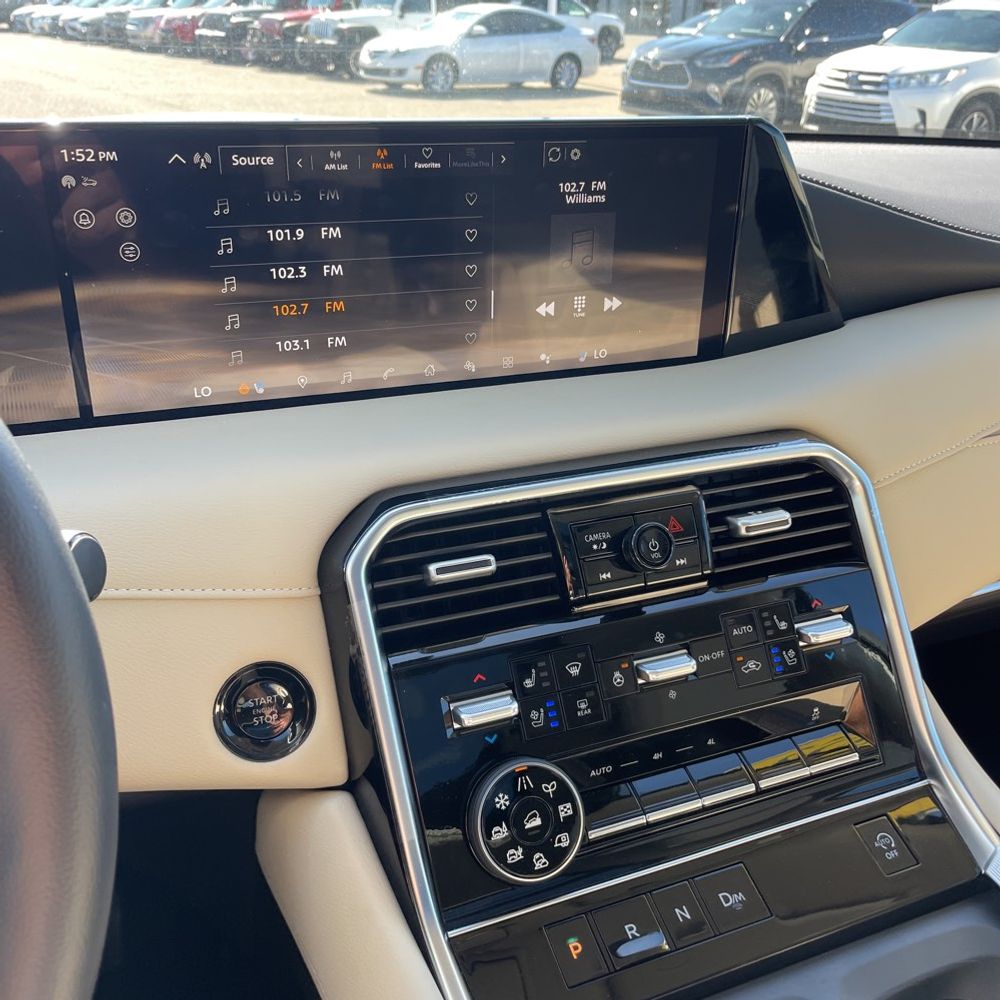 2025 Nissan Armada Platinum