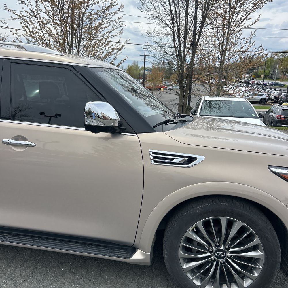 2021 INFINITI QX80 Sensory