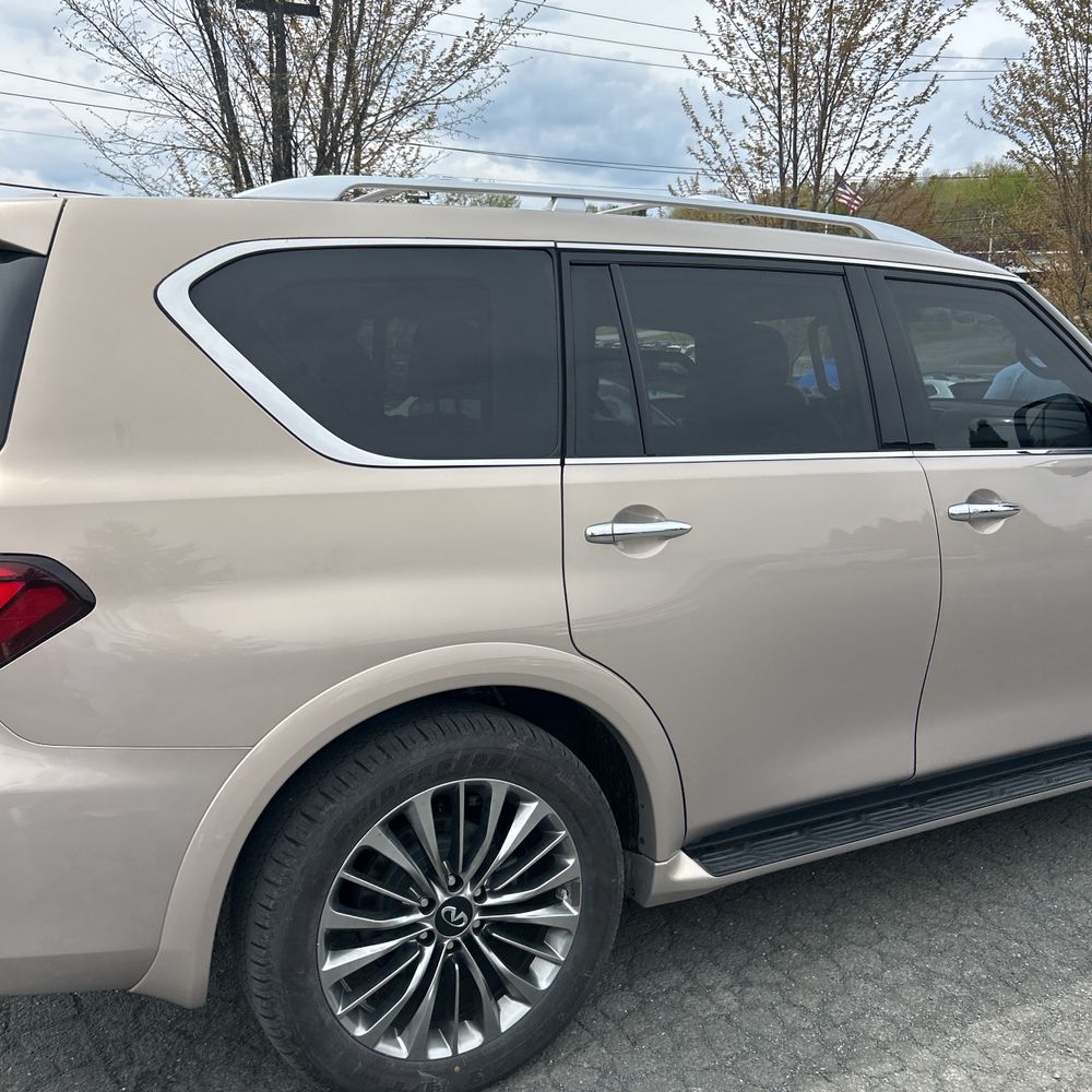 2021 INFINITI QX80 Sensory