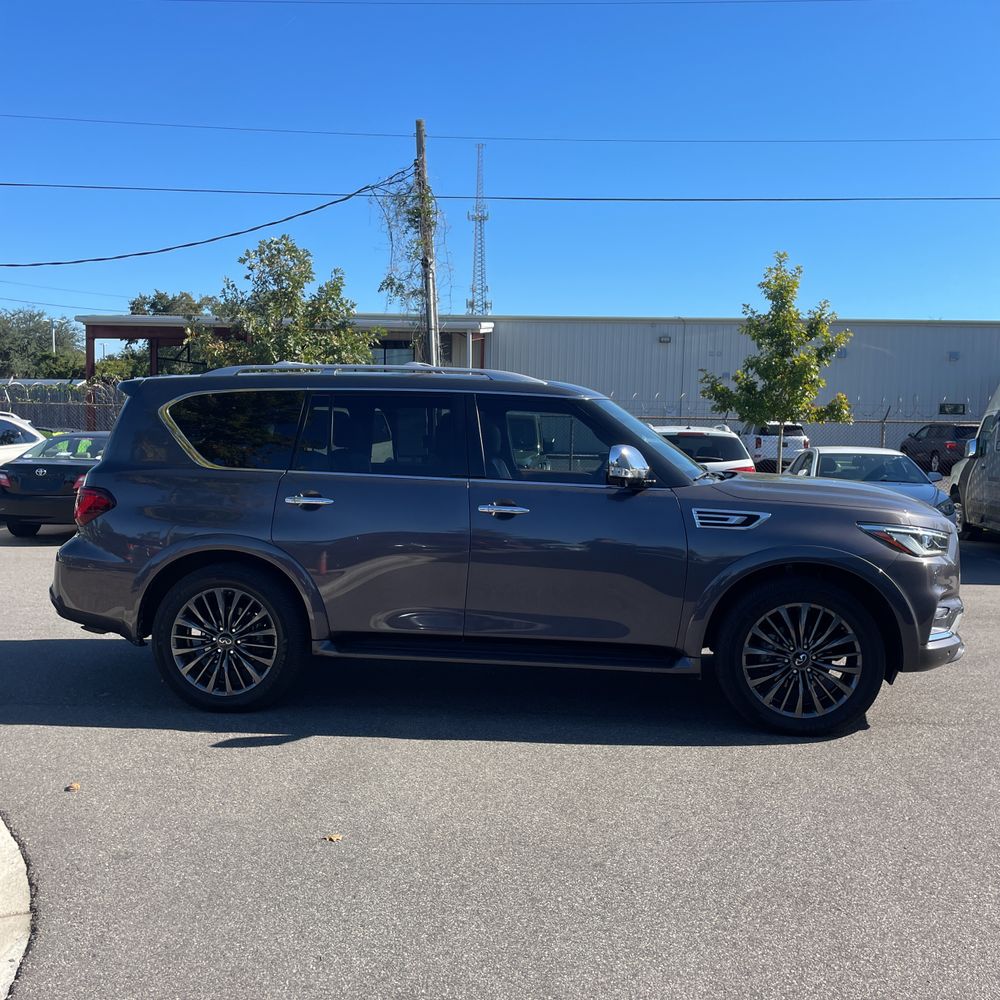 2023 INFINITI QX80 Sensory