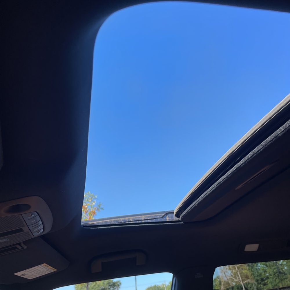 2023 INFINITI QX80 Sensory