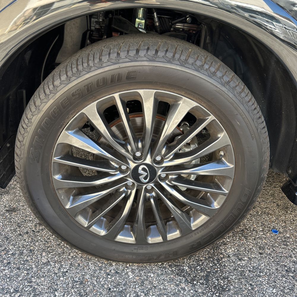 2024 INFINITI QX80 Sensory