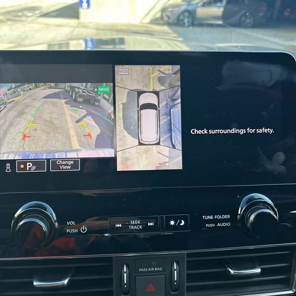 2024 INFINITI QX80 Sensory