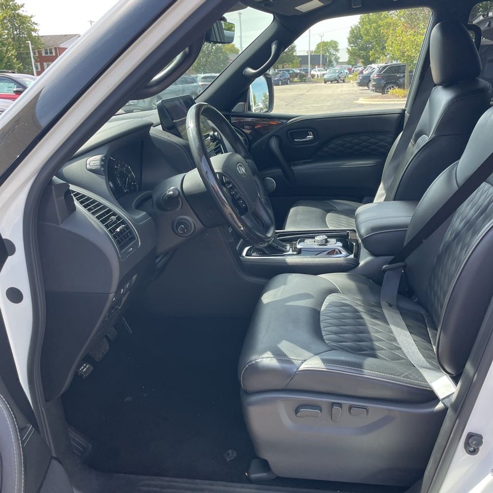 2024 INFINITI QX80 Premium Select