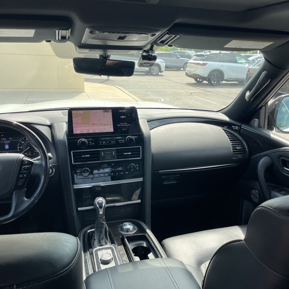 2024 INFINITI QX80 Premium Select