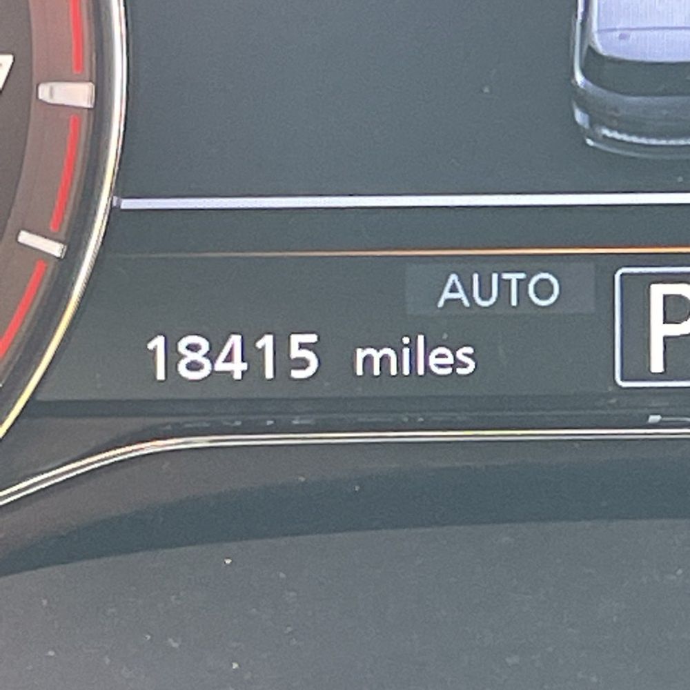 2024 INFINITI QX80 Premium Select