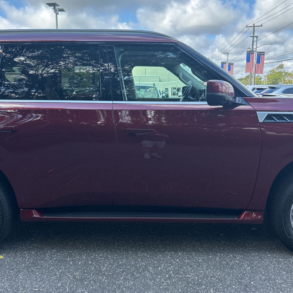 2025 INFINITI QX80 Luxe
