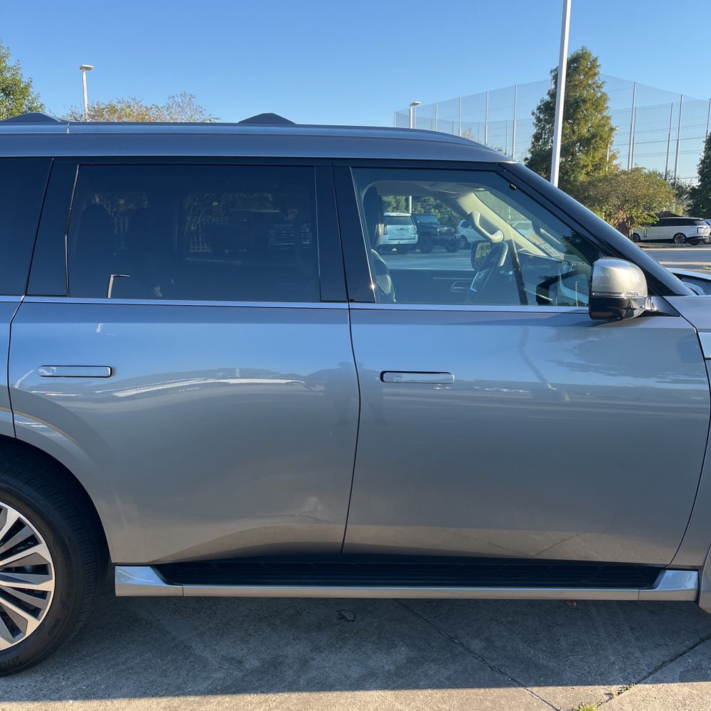 2025 INFINITI QX80 Sensory
