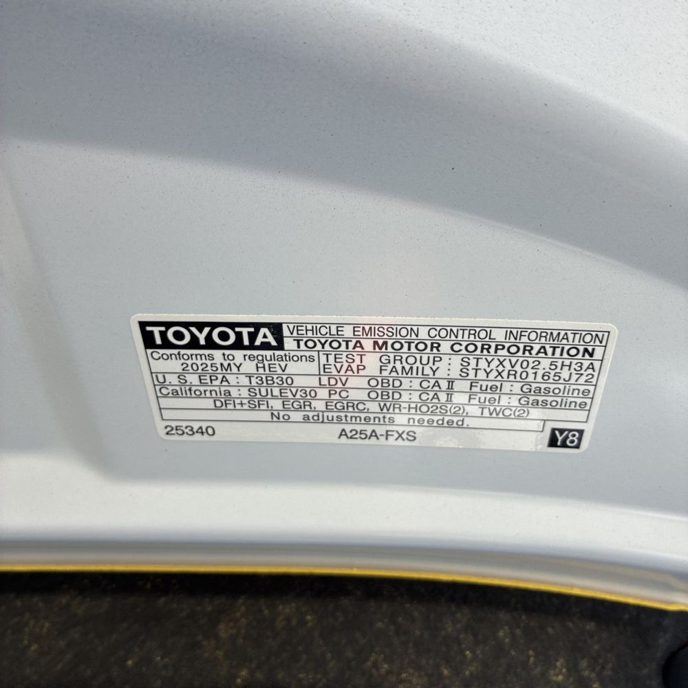 2025 Toyota Crown Signia XLE
