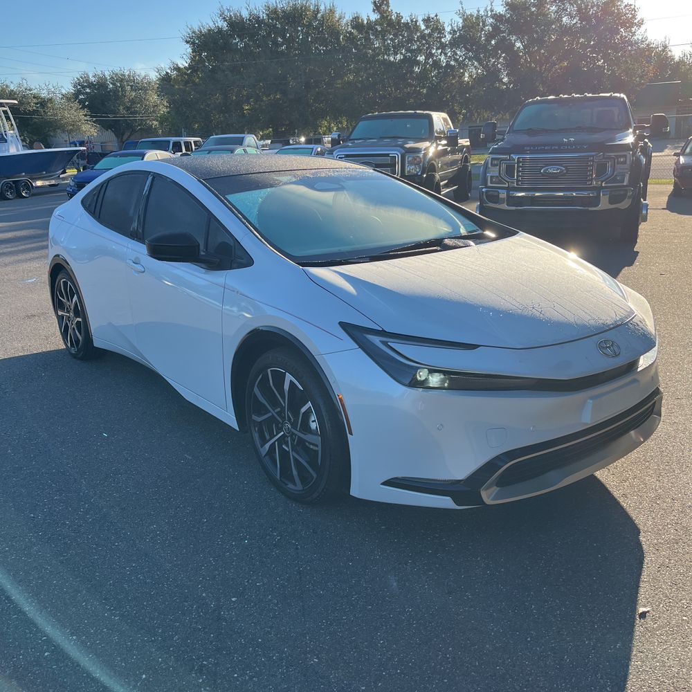 2025 Toyota Prius Plug-in Hybrid XSE Premium