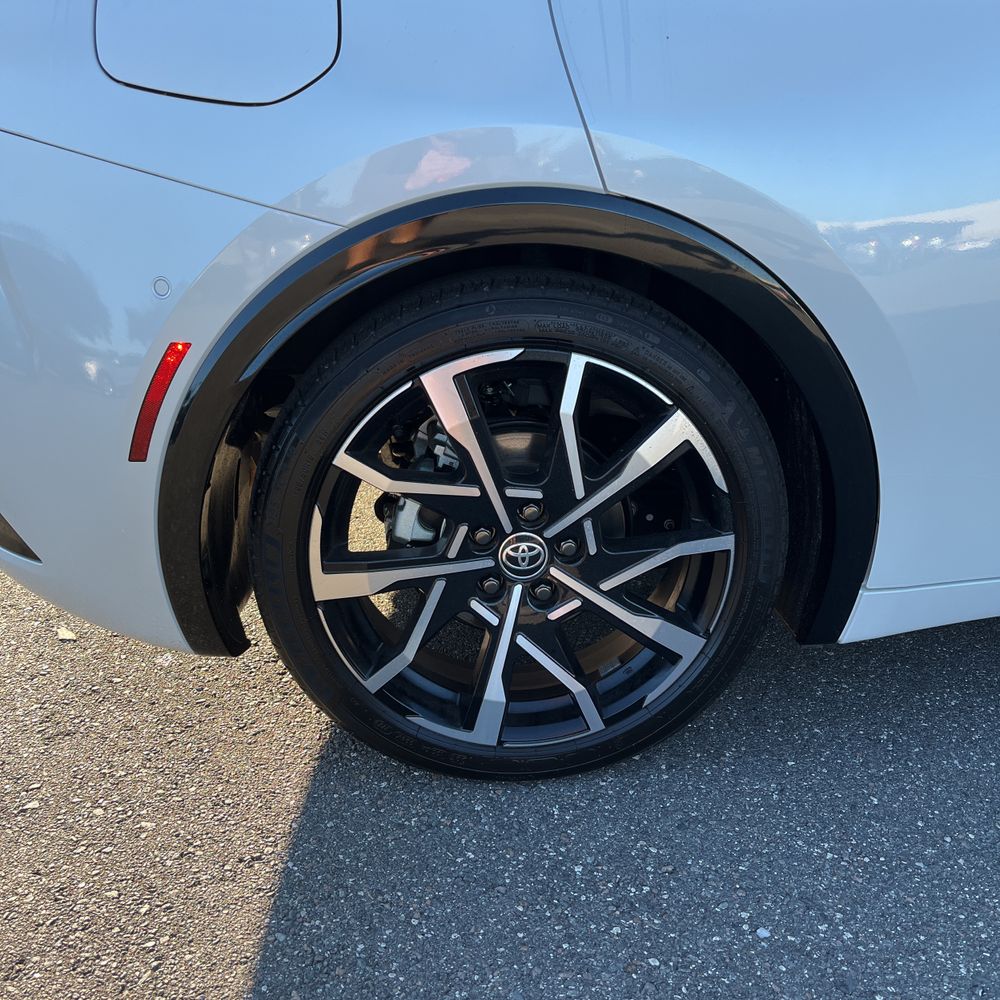 2025 Toyota Prius Plug-in Hybrid XSE Premium