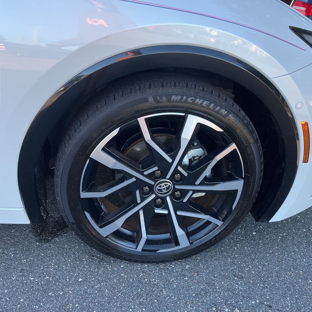 2025 Toyota Prius Plug-in Hybrid XSE Premium