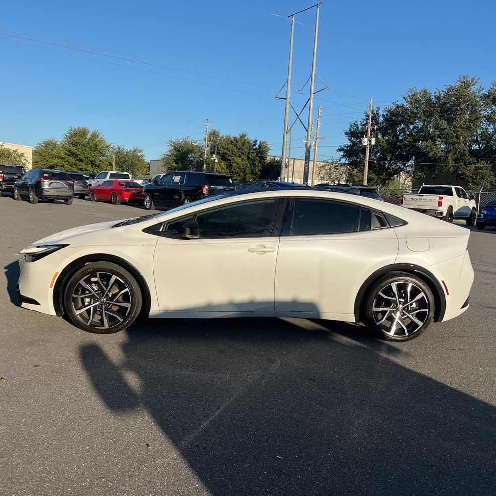 2025 Toyota Prius Plug-in Hybrid XSE Premium