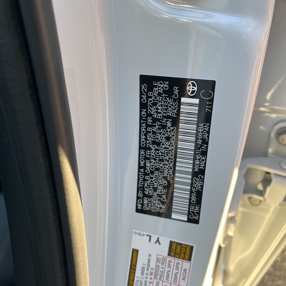 2025 Toyota Prius Plug-in Hybrid XSE Premium