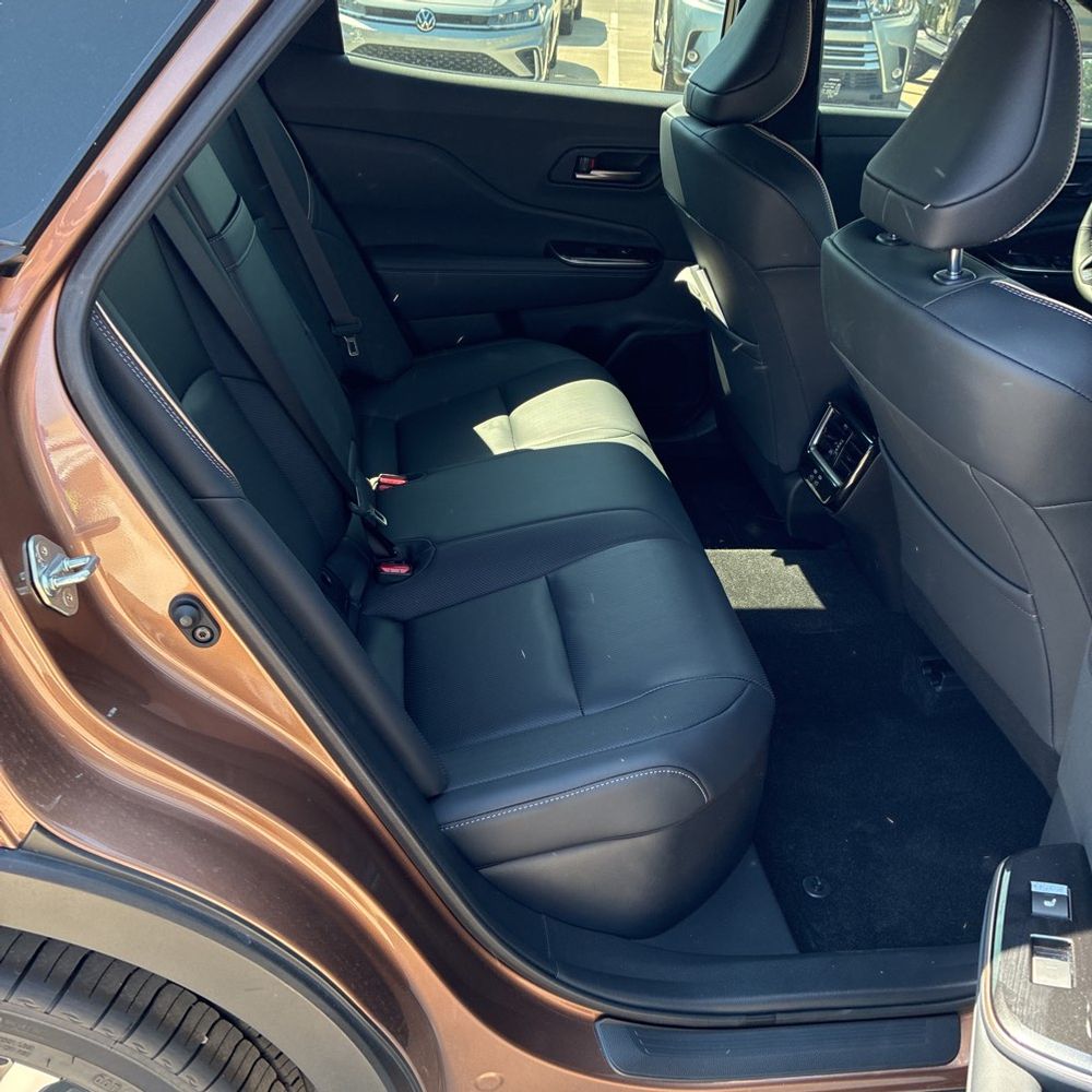 2025 Toyota Crown Platinum