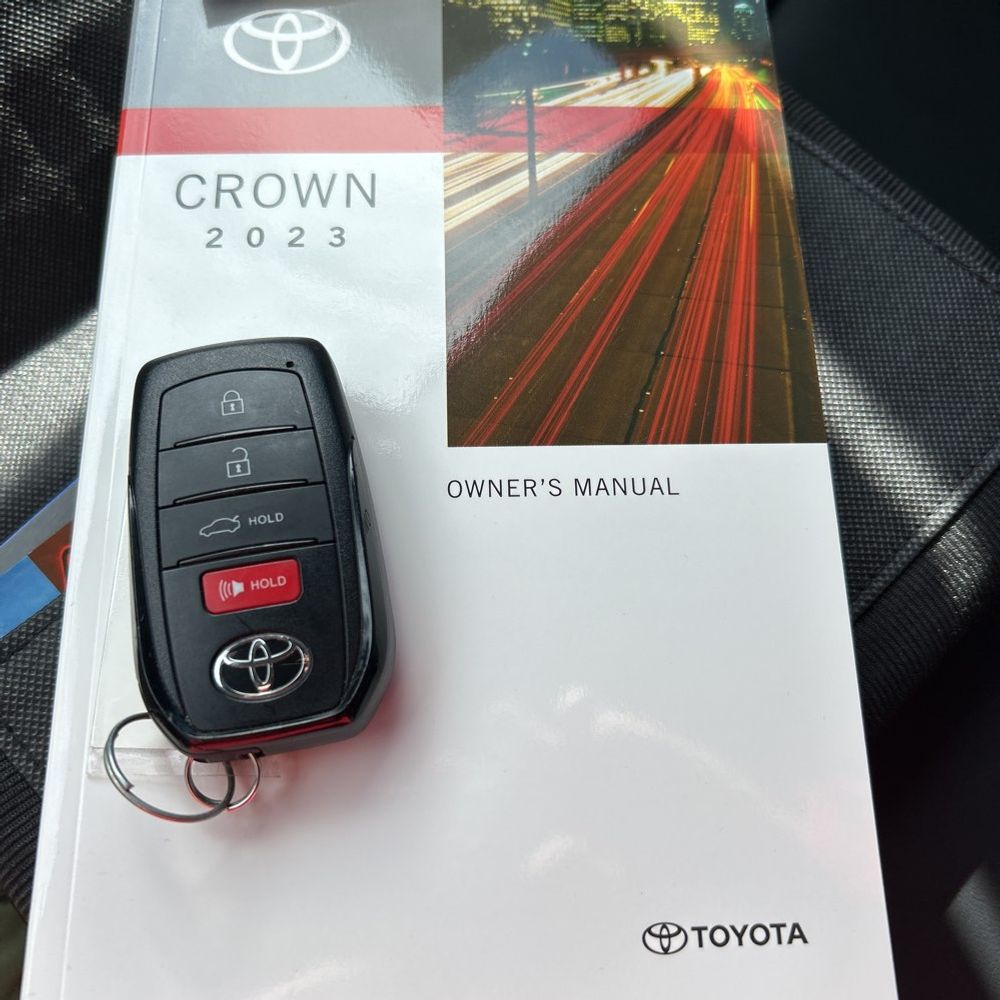 2023 Toyota Crown Platinum