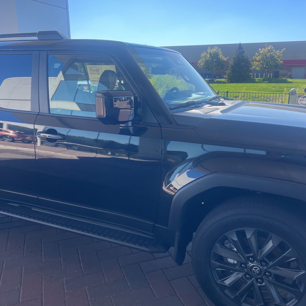 2025 Toyota Land Cruiser Base