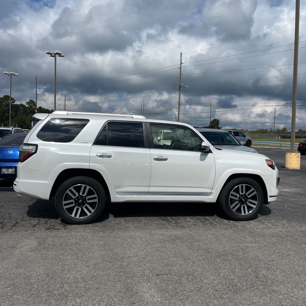 2024 Toyota 4Runner Limited