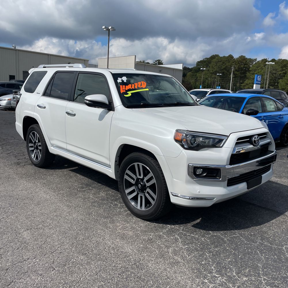 2024 Toyota 4Runner Limited
