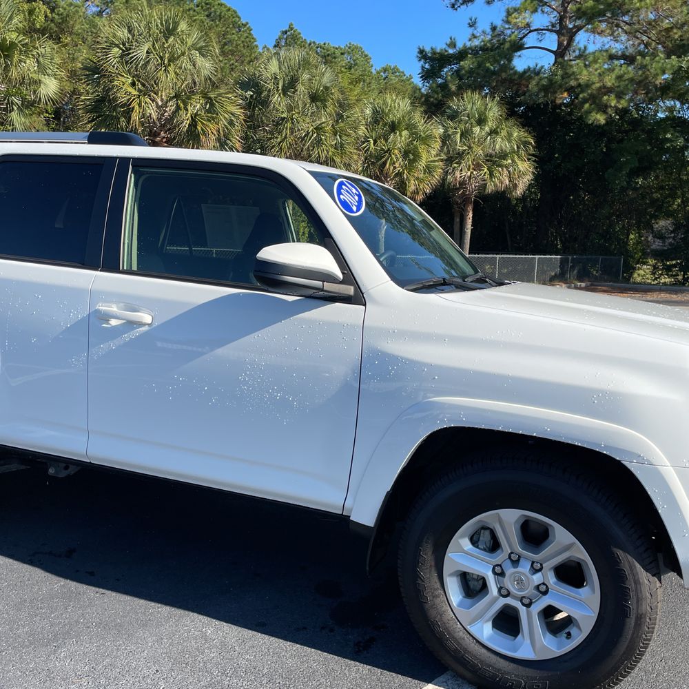 2024 Toyota 4Runner SR5