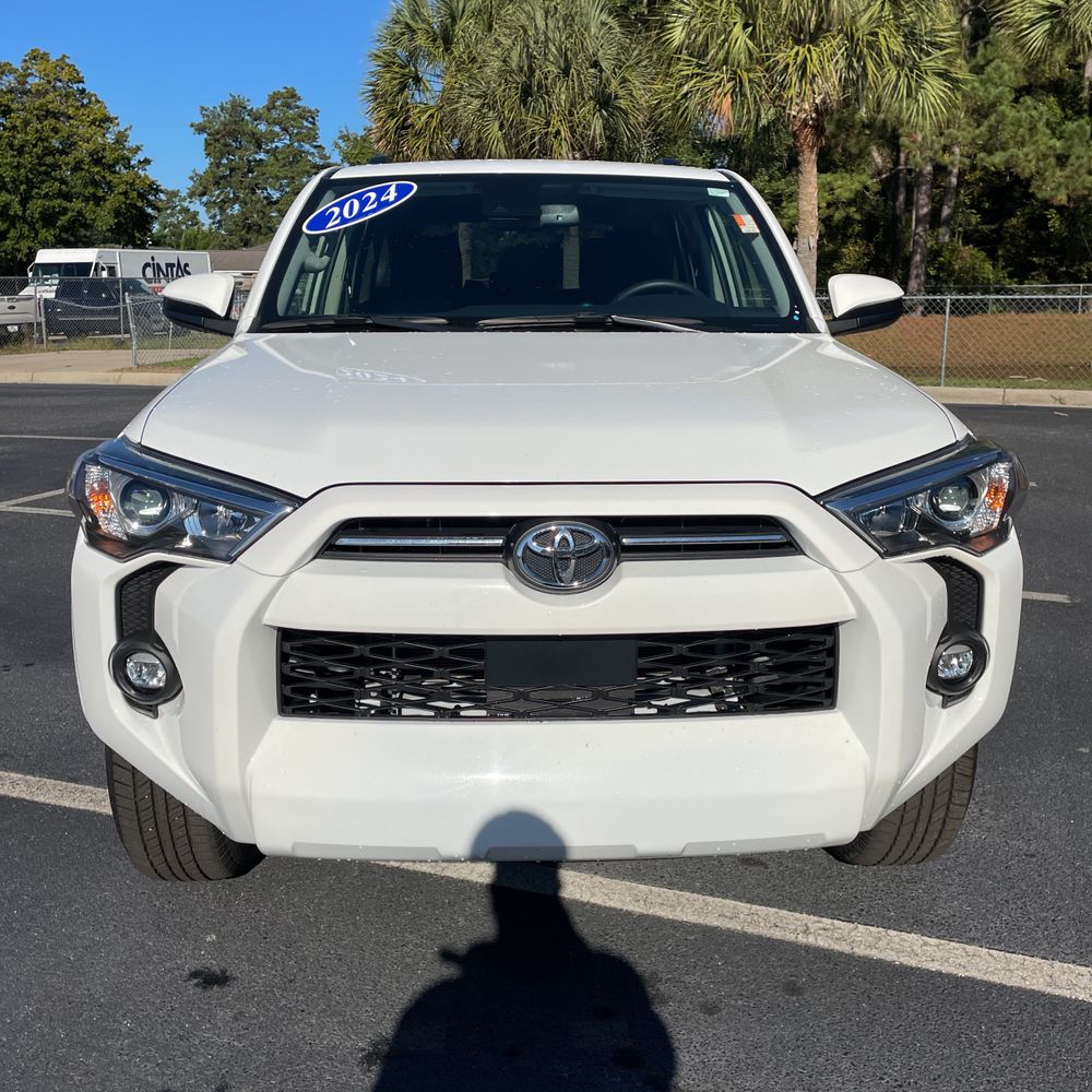 2024 Toyota 4Runner SR5