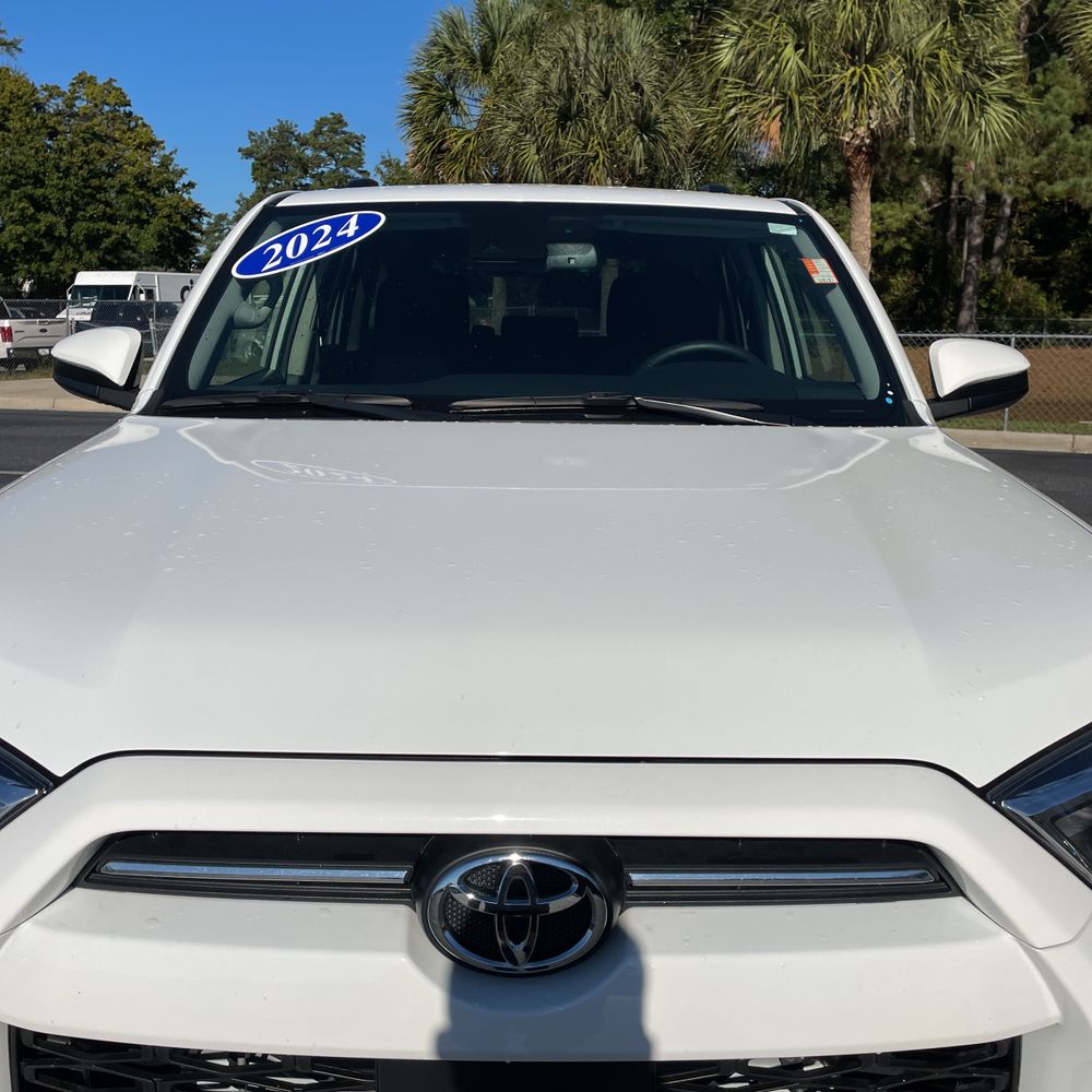 2024 Toyota 4Runner SR5