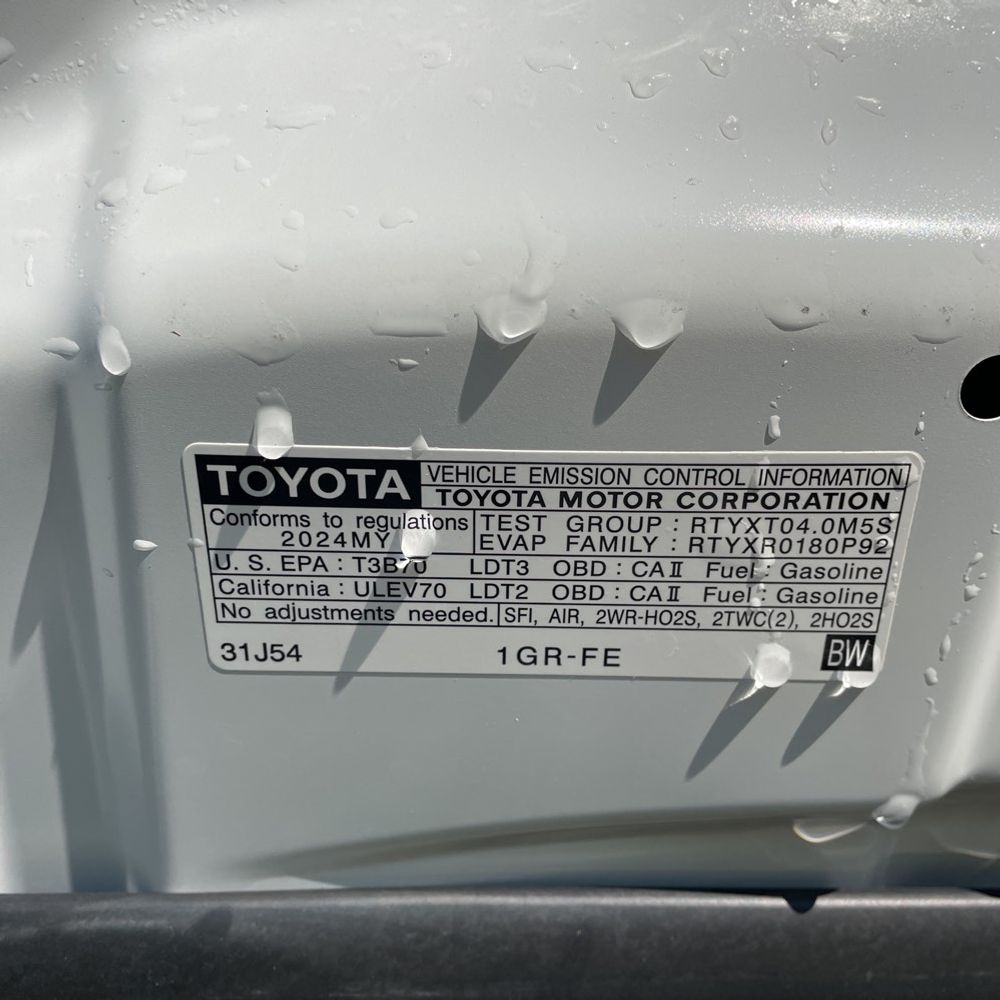 2024 Toyota 4Runner SR5