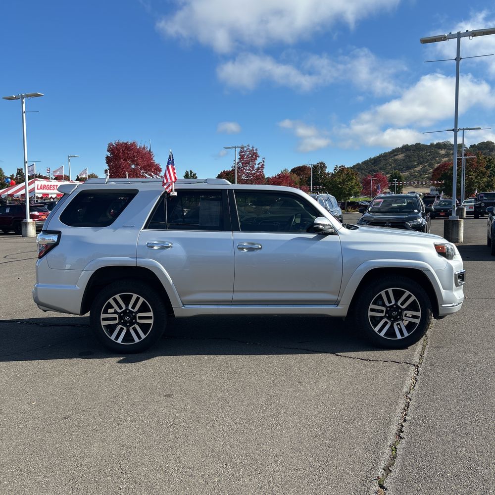 2022 Toyota 4Runner Limited