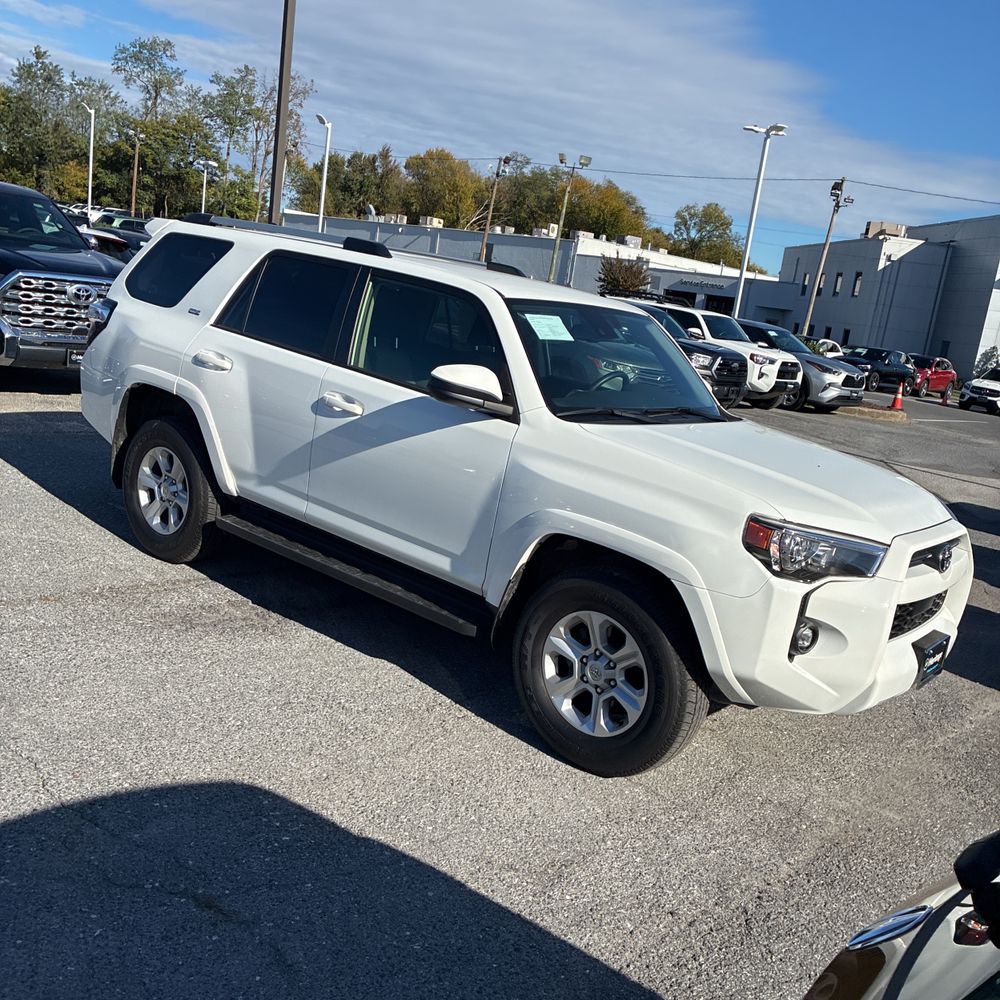 2024 Toyota 4Runner SR5
