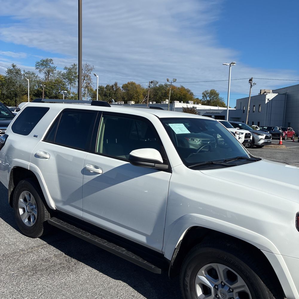 2024 Toyota 4Runner SR5