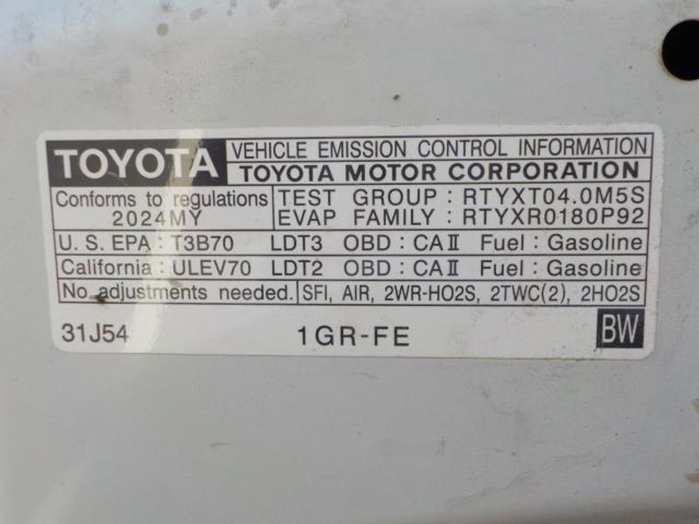 2024 Toyota 4Runner SR5 Premium