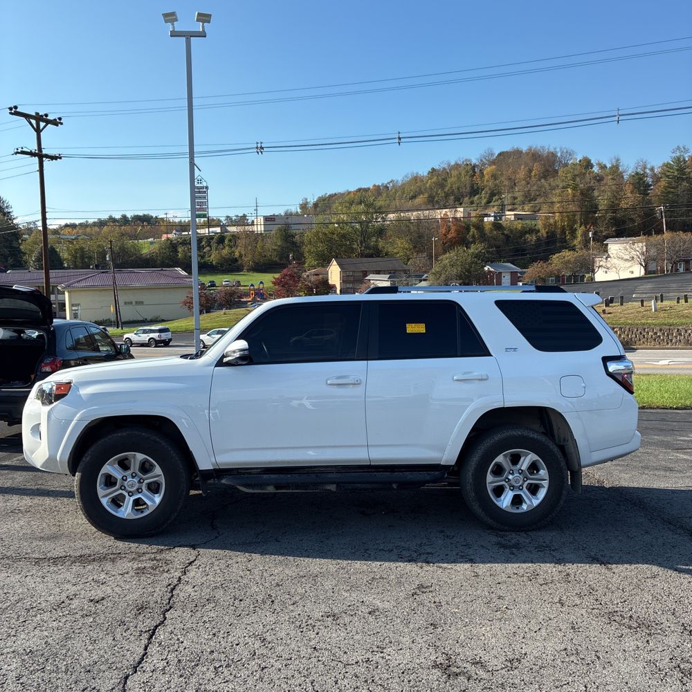 2023 Toyota 4Runner SR5 Premium