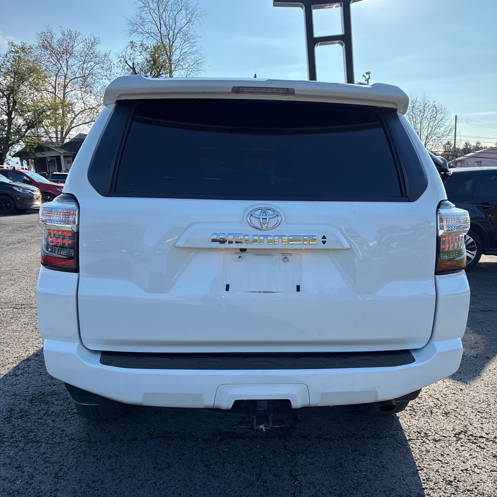2023 Toyota 4Runner SR5 Premium