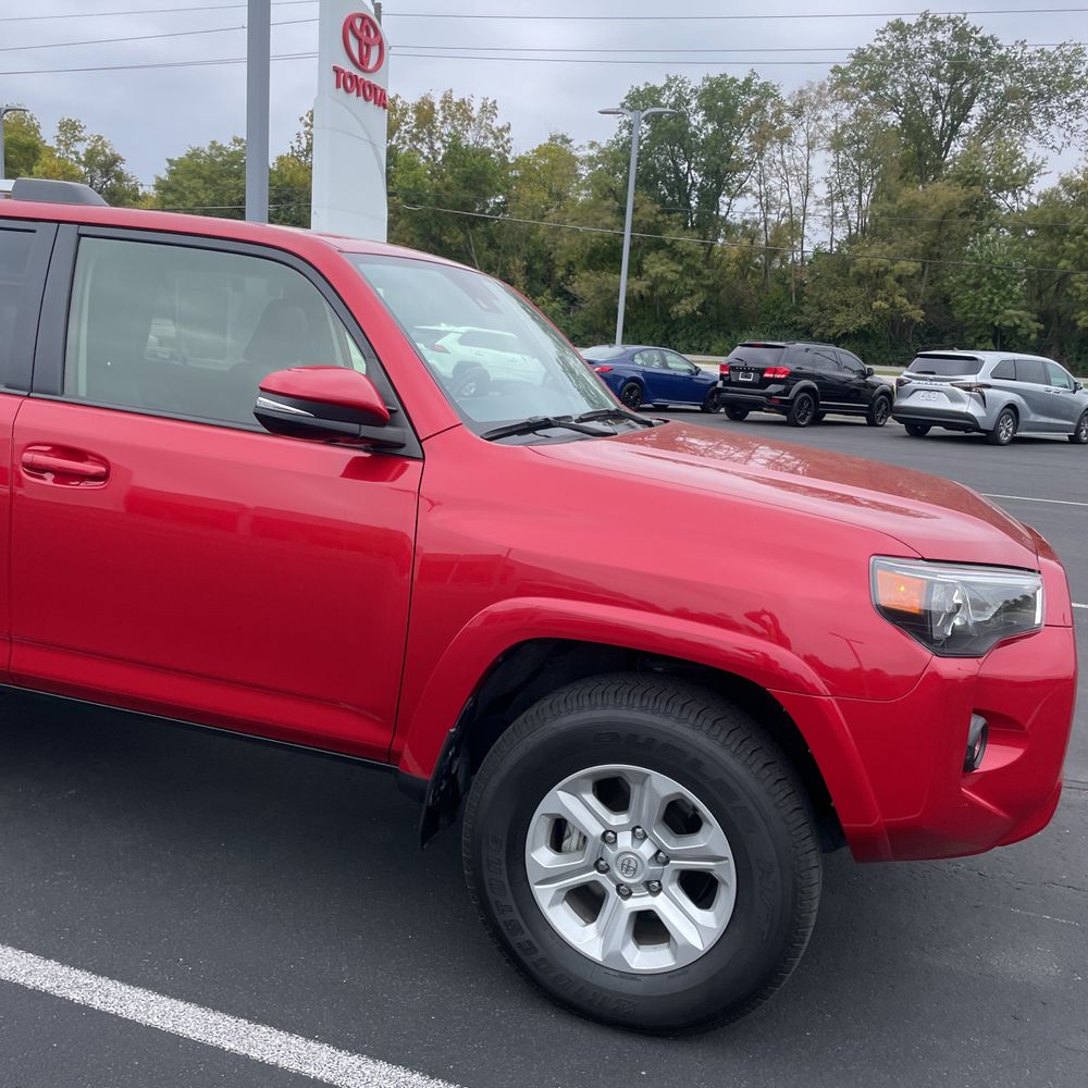 2024 Toyota 4Runner SR5 Premium