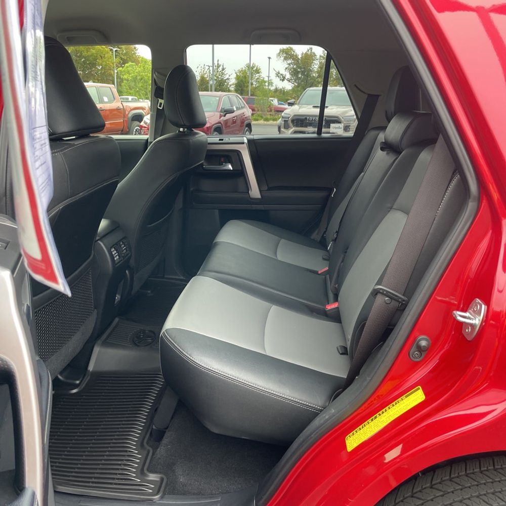 2024 Toyota 4Runner SR5 Premium