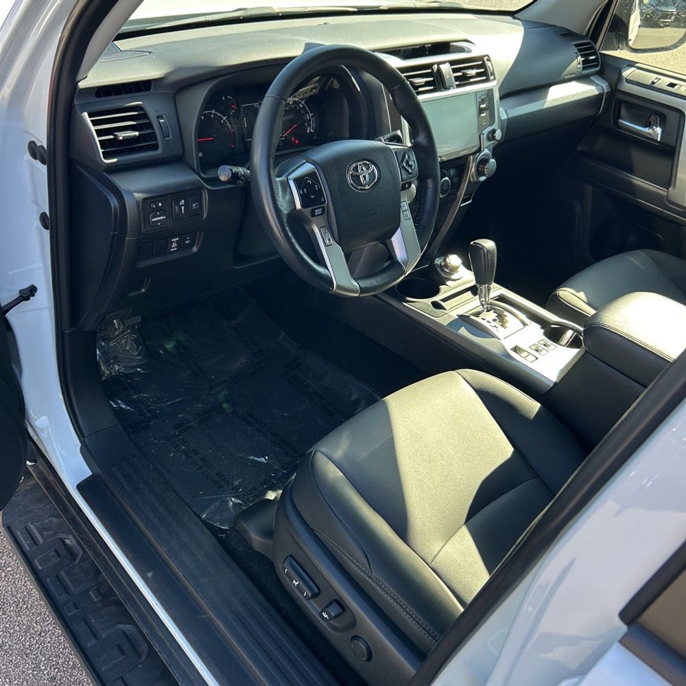 2024 Toyota 4Runner SR5 Premium