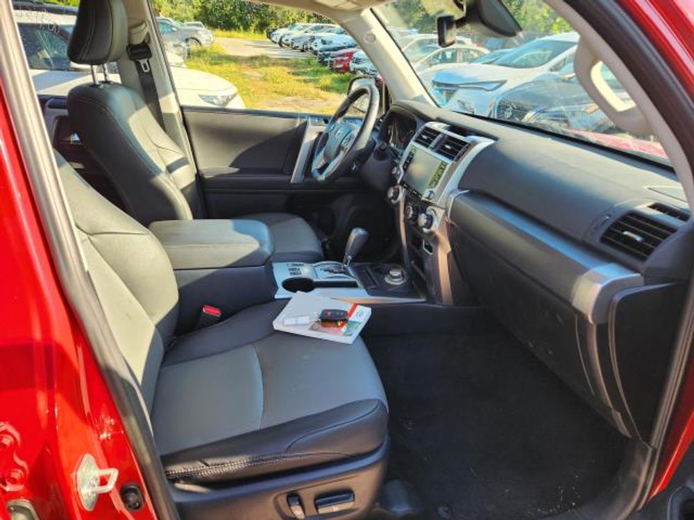 2024 Toyota 4Runner SR5 Premium