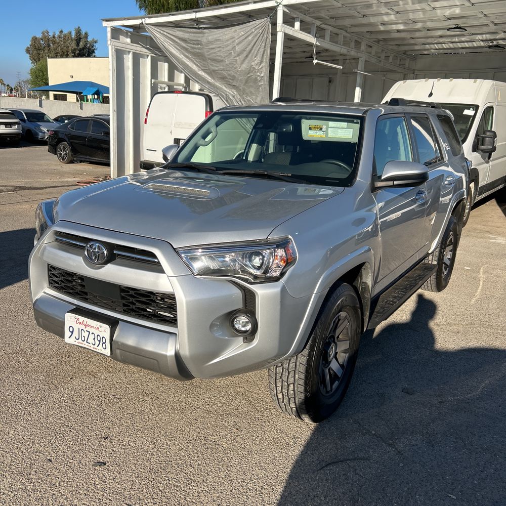 2024 Toyota 4Runner TRD Off-Road