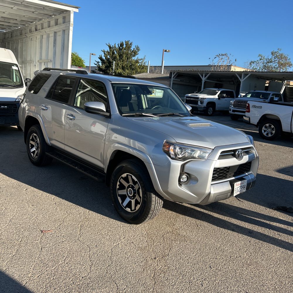 2024 Toyota 4Runner TRD Off-Road