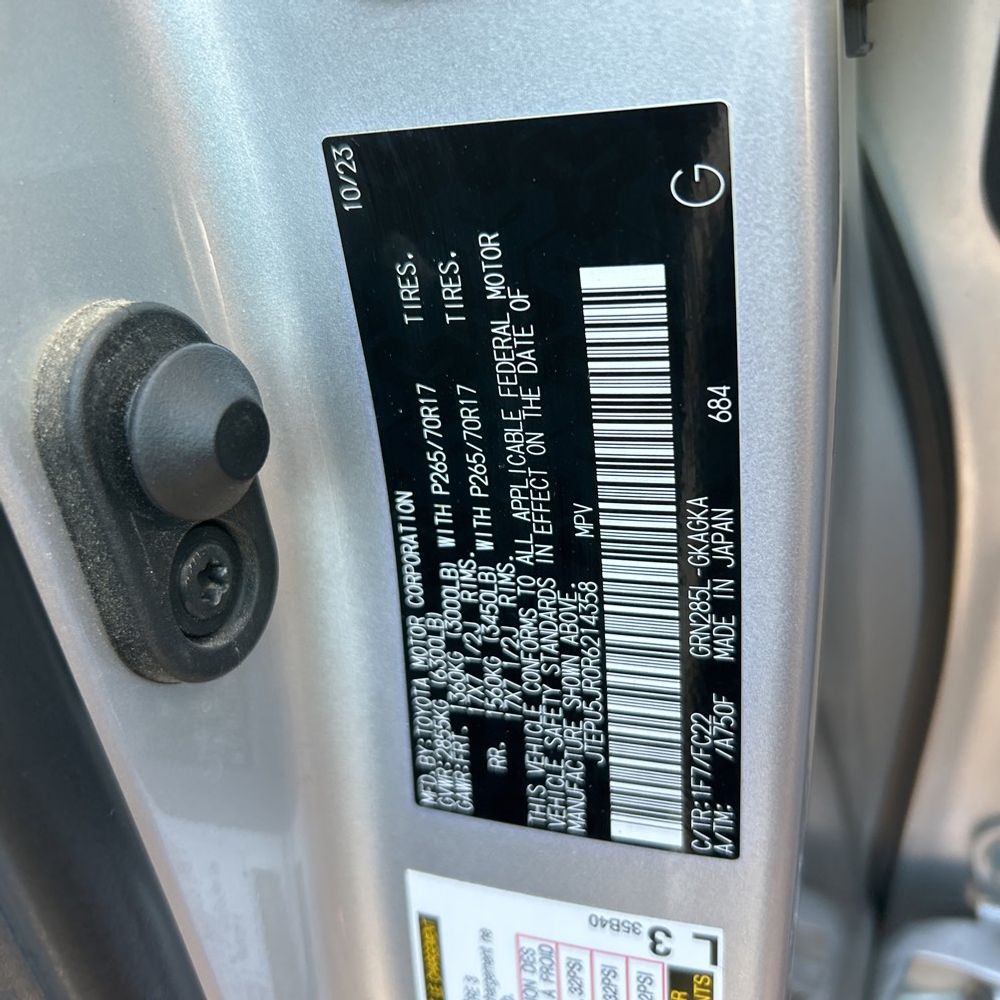 2024 Toyota 4Runner TRD Off-Road