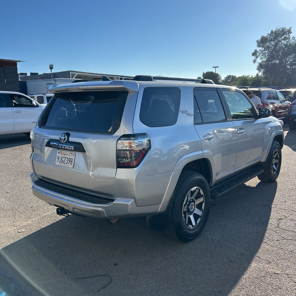 2024 Toyota 4Runner TRD Off-Road
