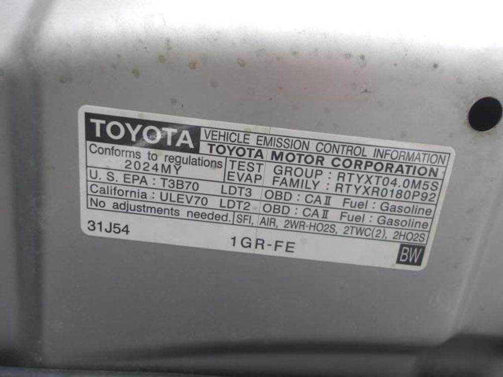 2024 Toyota 4Runner TRD Off Road